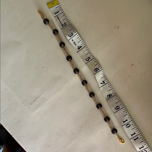 Gold and Black Bracelet with Elegant Bead Design - Picture 6 of 6